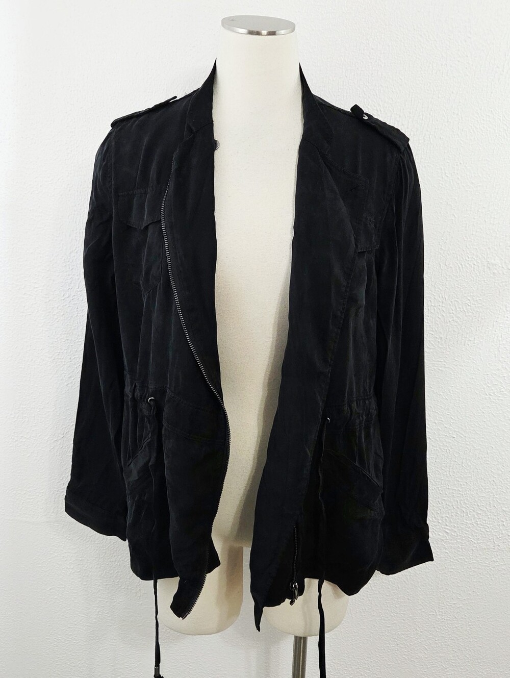 Rails Miles jacket black minimalist utility lightweight women's Size medium M - Picture 3 of 8